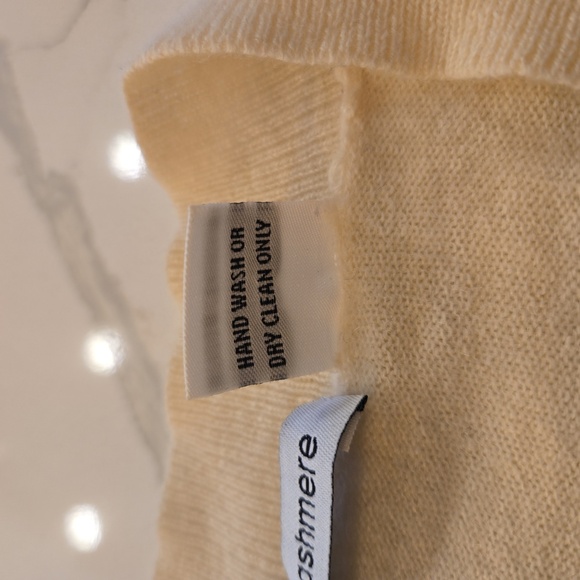 Autumn Cashmere Womens Cashmere V-Neck Long Sleeve Sweater Cream Size XS - Picture 9 of 9